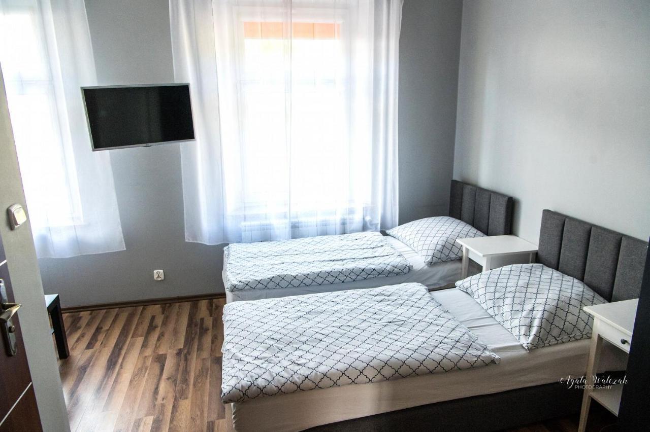 Inowrocław Jesion酒店 外观 照片